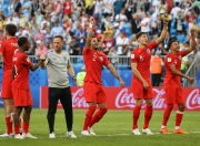 开云体育网站-包含欧国联比赛半决赛对决，强队悍将相逢的词条