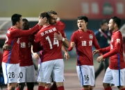 开云体育在线-天津泰达球员严格训练备战下一轮比赛