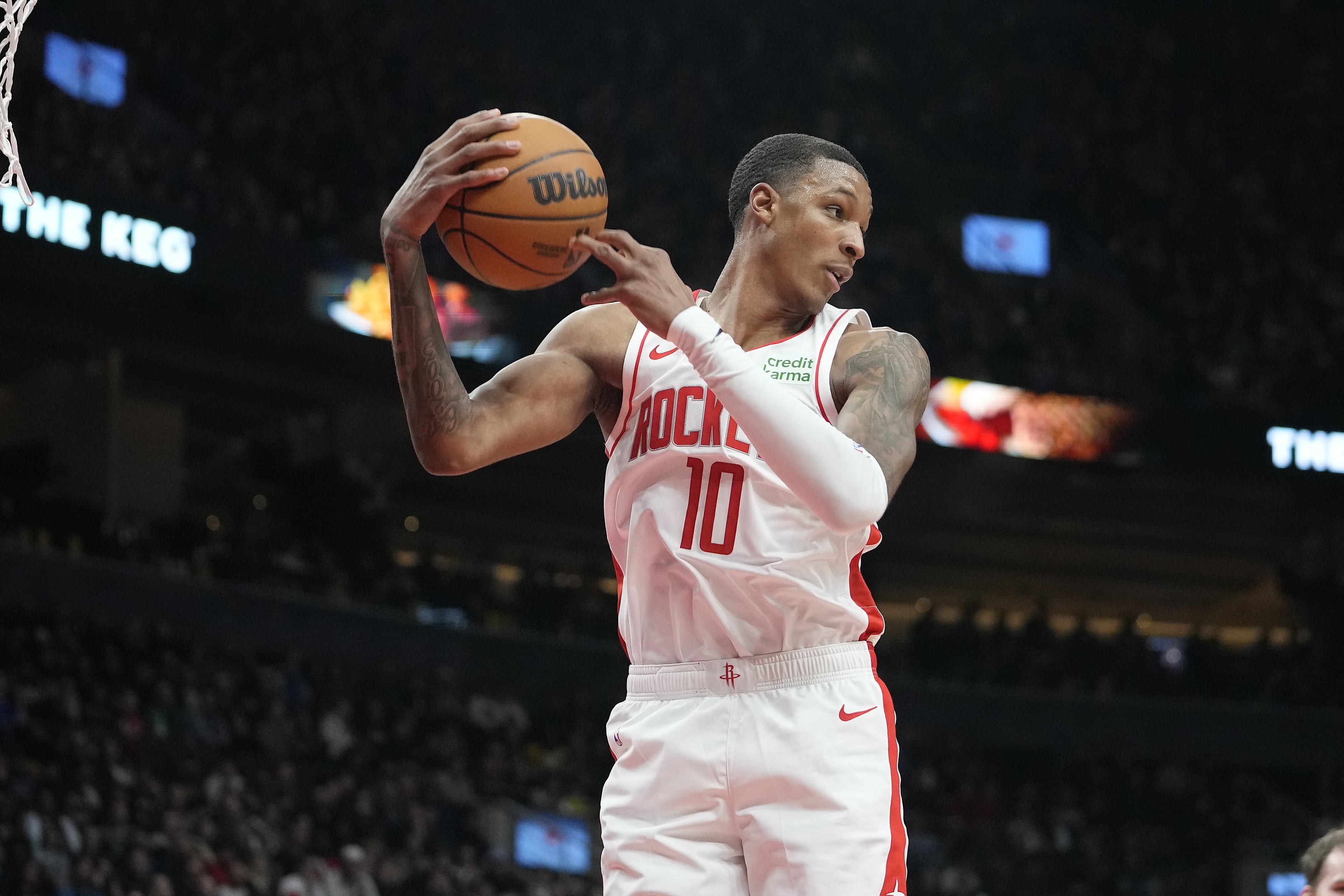 开拓者逆转火箭,主场获胜 开拓者逆转火箭,主场获胜