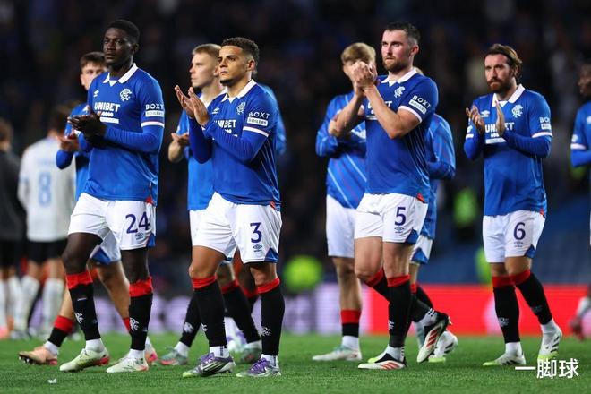 里昂主场击败勒阿弗尔，继续领跑