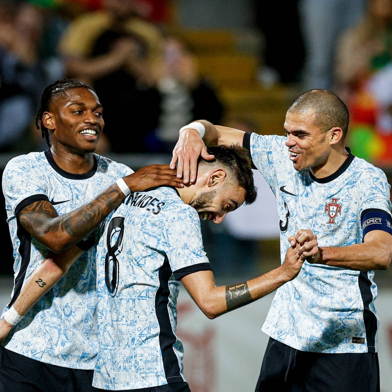 克罗地亚战胜芬兰，艰难晋级强