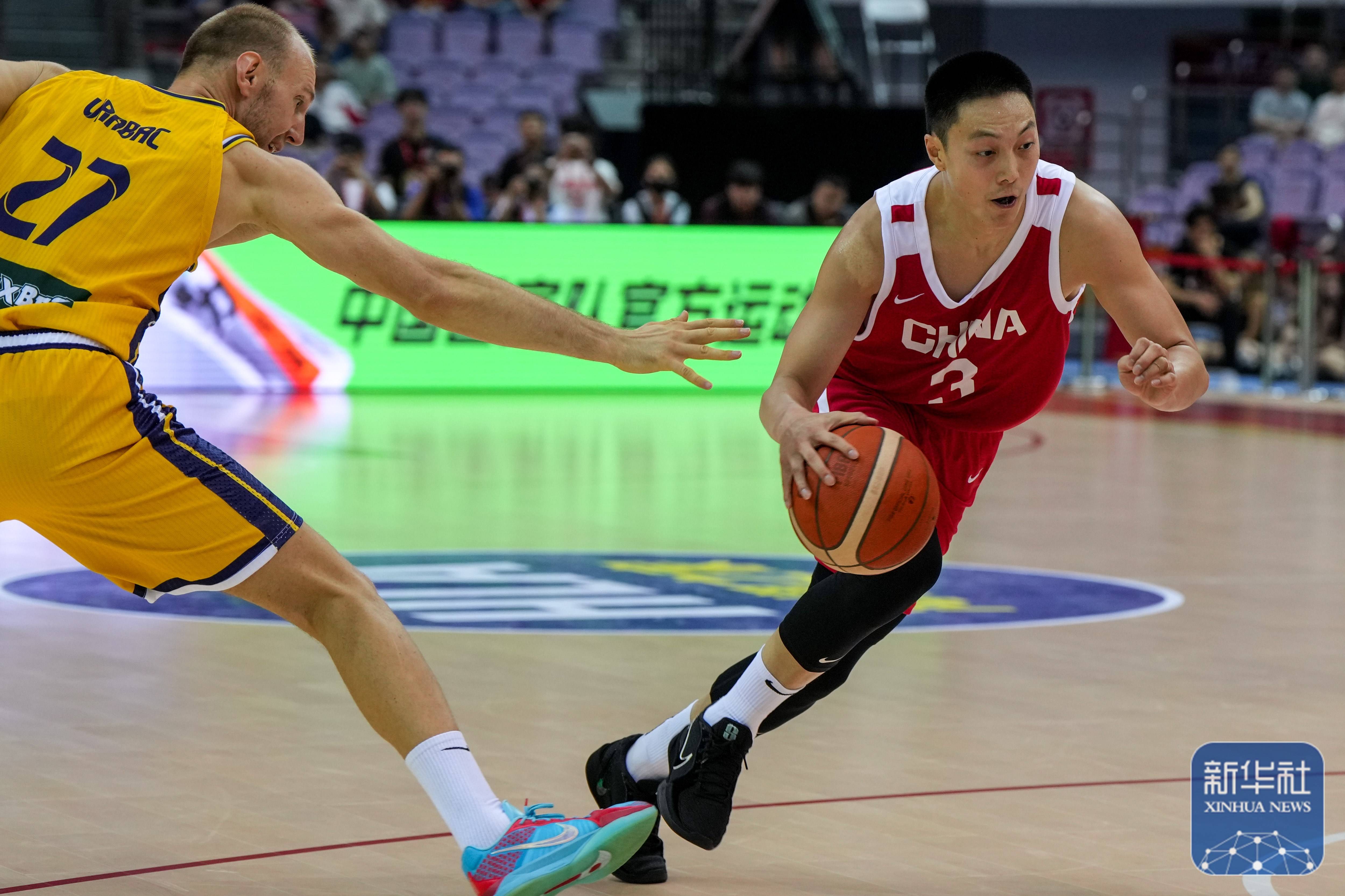 波黑队历史性晋级，全队欢庆的简单介绍